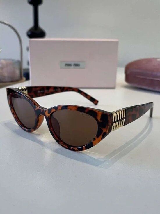 Miu Miu Tortoiseshell Cat-Eye Sunglasses with Brown Lenses main image 5